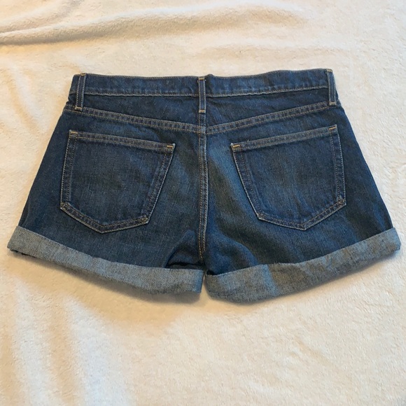 Gap Best Girlfriend Shorts 1969 Collection - Picture 2 of 6